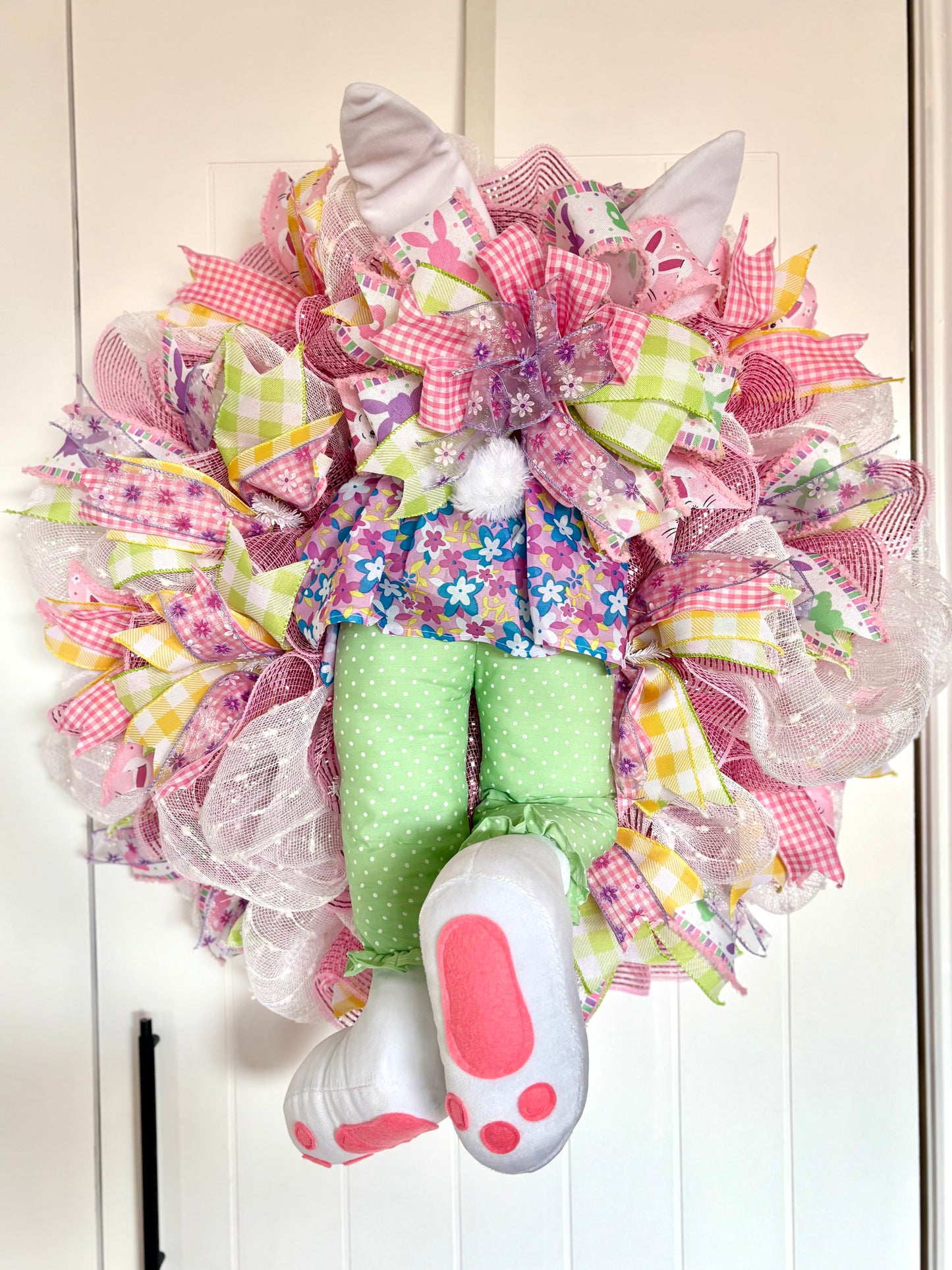 GIRL BUNNY BUTT WREATH